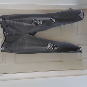 High-waisted Refuge Distressed Jeans sz 16
